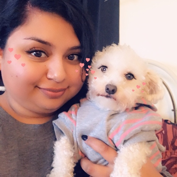 Meet your Posher, Cindy - Picture 4 of 4